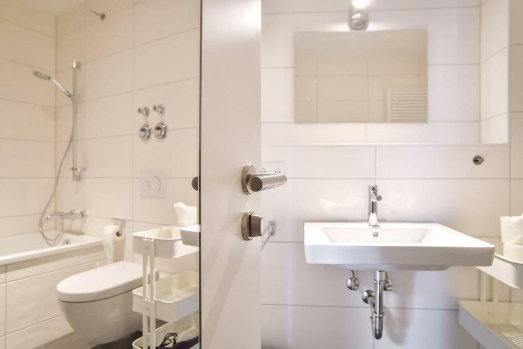 Deluxe Ferienwohnung Apartment Stuttgart Centre/Milaneo المظهر الخارجي الصورة