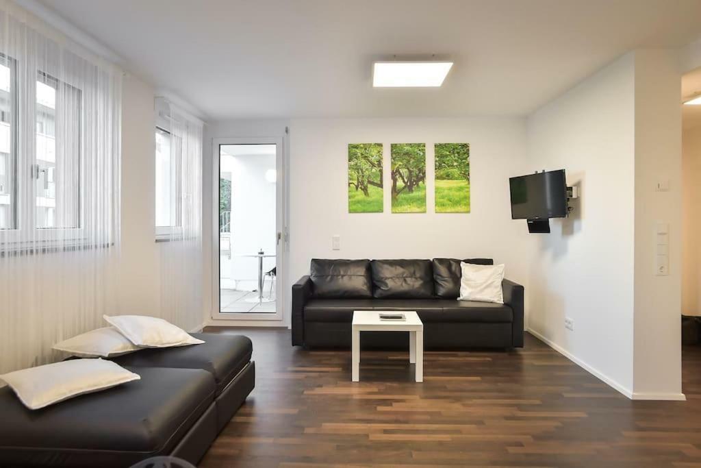 Deluxe Ferienwohnung Apartment Stuttgart Centre/Milaneo المظهر الخارجي الصورة